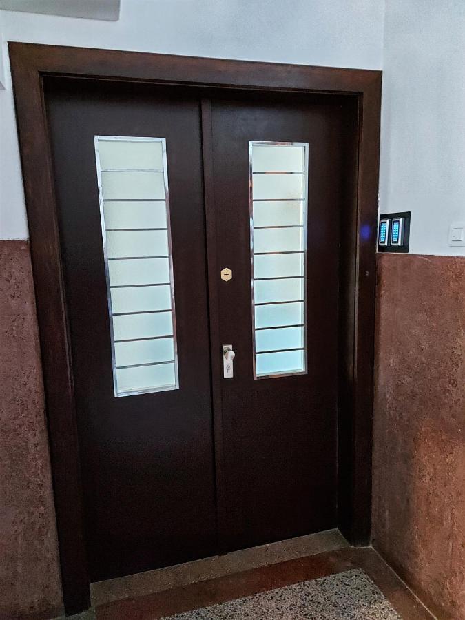 זאגרב Apartments Square מראה חיצוני תמונה